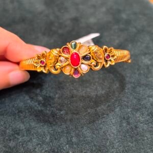 NAVRATAN KADA